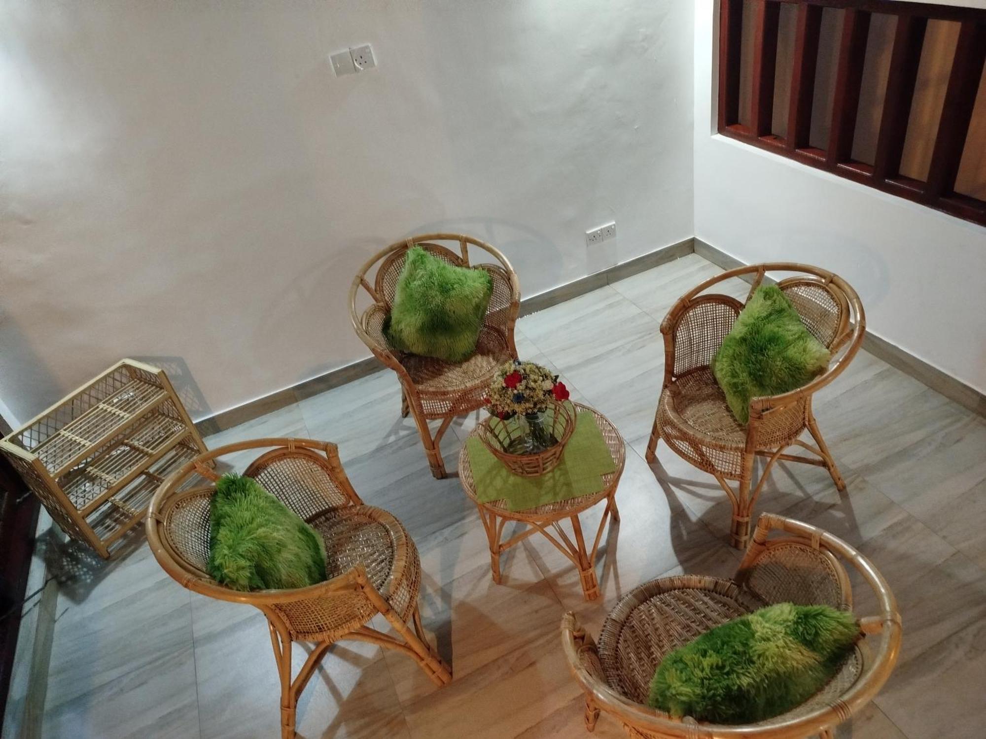 Elzangi Hotel Negombo Luaran gambar