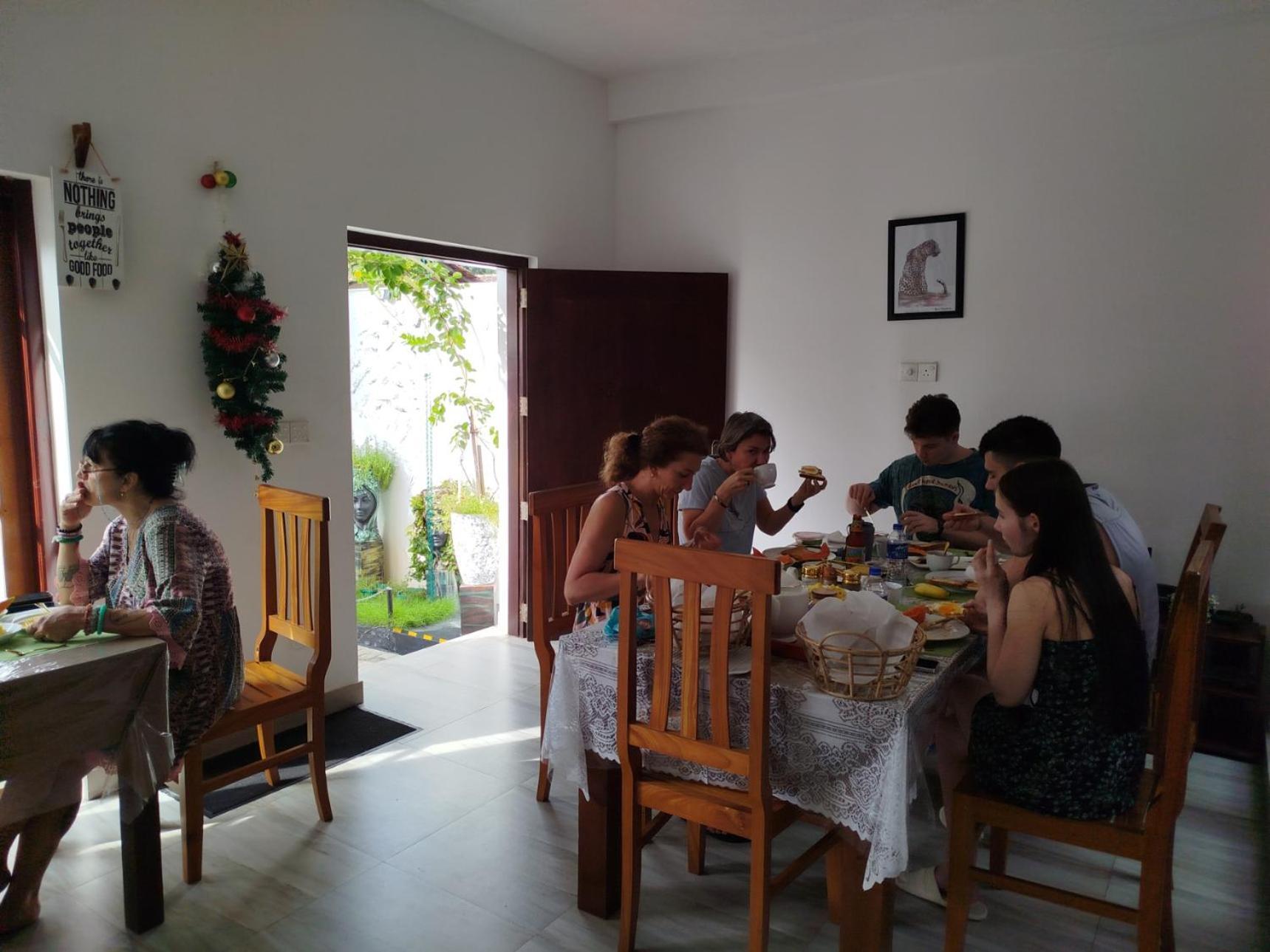 Elzangi Hotel Negombo Luaran gambar